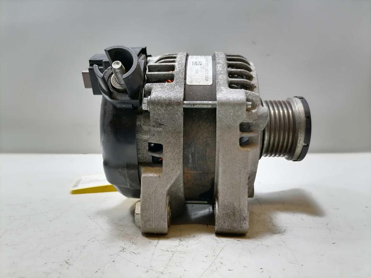 Ford Fiesta MK7 original Lichtmaschine Generator 1,1 63KW Bj.2019